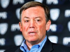 Estado do Arizona redobra o sucesso no futebol: o presidente da universidade, Michael Crow, explica sua abordagem em um momento de “desequilíbrio” Estado do Arizona redobra o sucesso no futebol: o presidente da universidade, Michael Crow, explica sua abordagem em um momento de “desequilíbrio”
