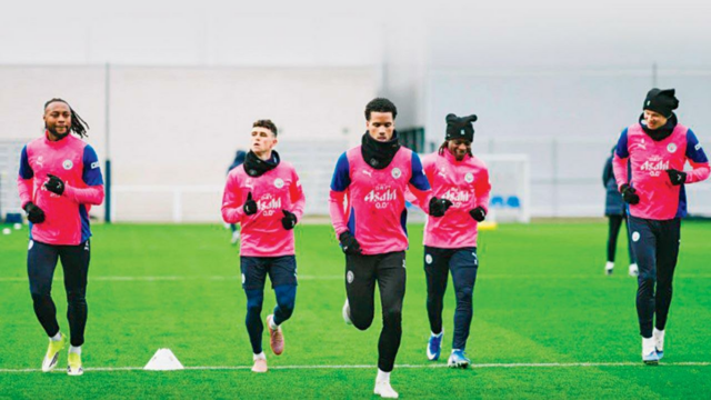 “Estamos numa situação difícil”: Guardiola antes do confronto com o United
