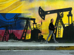 Estarão os EUA a desbloquear a riqueza petrolífera da Venezuela ou a explorá-la? Estarão os EUA a desbloquear a riqueza petrolífera da Venezuela ou a explorá-la?