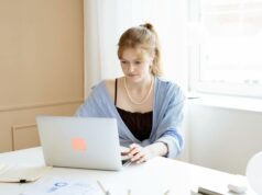 Este acordo de US$ 49,97 do Microsoft Office ignora totalmente a fatura mensal Este acordo de US$ 49,97 do Microsoft Office ignora totalmente a fatura mensal