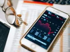 Este aplicativo com tecnologia OpenAI pode ajudá-lo a investir com confiança Este aplicativo com tecnologia OpenAI pode ajudá-lo a investir com confiança