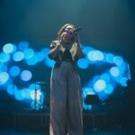 Estreia internacional de Meiska Adinda, abre concerto de Sammy Simorangkir ao vivo em KL