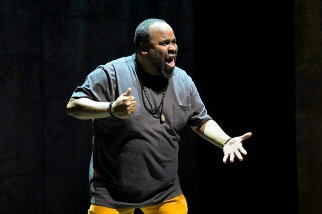 O ex-diretor artístico da Berkeley Rep, Tony Taccone, está comandando o novo show 