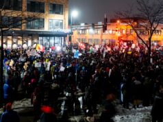 Estudantes de Minneapolis disseram que podem ficar em casa até fevereiro após o tiroteio no ICE Estudantes de Minneapolis disseram que podem ficar em casa até fevereiro após o tiroteio no ICE