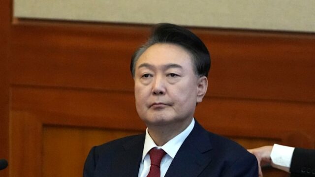 Ex-presidente sul-coreano Yoon condenado a 5 anos de prisão por tentativa fracassada de lei marcial
