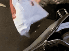 Ex-primeiro-ministro ucraniano acusado de subornar políticos com dólares americanos para enfraquecer o governo de Zelenskyy Ex-primeiro-ministro ucraniano acusado de subornar políticos com dólares americanos para enfraquecer o governo de Zelenskyy