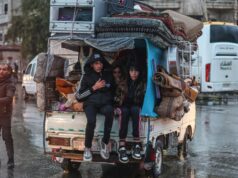 Exército sírio renova ataques em Aleppo enquanto combatentes curdos se recusam a ceder Exército sírio renova ataques em Aleppo enquanto combatentes curdos se recusam a ceder