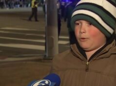 Fã dos Young Eagles dá entrevista viral na TV e quer que o treinador trabalhe no McDonald’s Fã dos Young Eagles dá entrevista viral na TV e quer que o treinador trabalhe no McDonald's