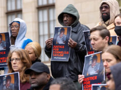 Família de homem esmagado por uma escavadeira em sua barraca em um acampamento de moradores de rua em Atlanta processa organizações sem fins lucrativos Yahoo news home