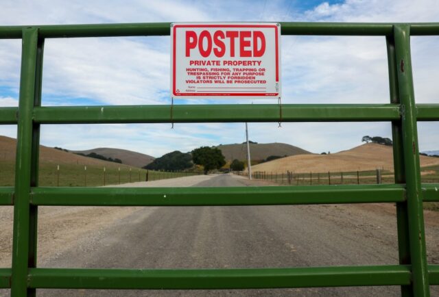 Mapa mostrando a Morrison Canyon Road, na zona rural de Fremont, onde um fazendeiro construiu ilegalmente um portão em uma rua de propriedade da cidade.