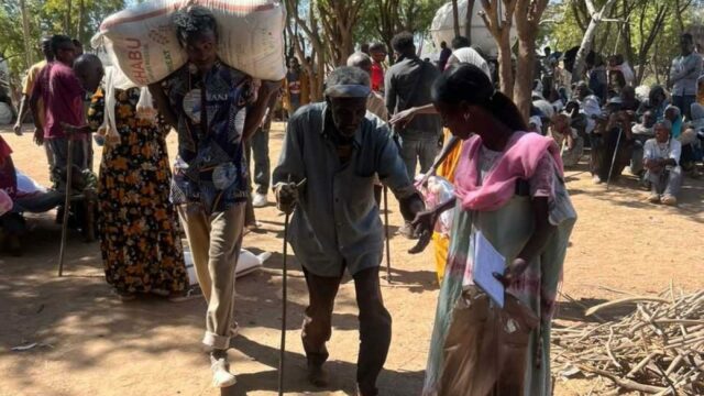 Fome, morte, devastação: não há trégua em Tigray, um ano Tigré