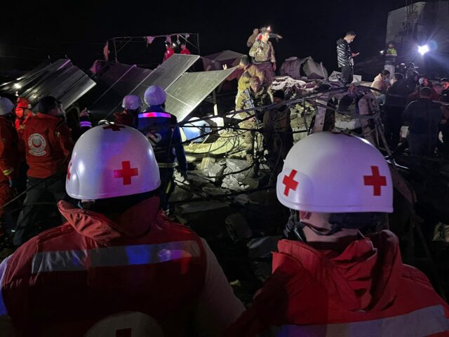 Forças israelenses matam dois no Líbano, antes da reunião de monitores da trégua
