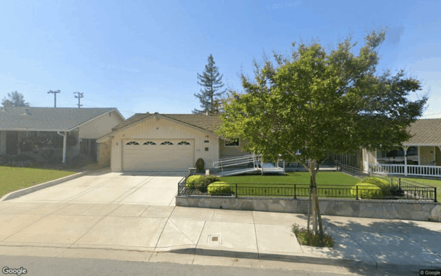 41519 Apricot Lane - Google Street View