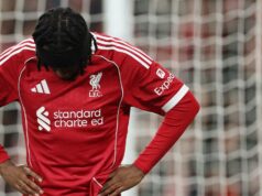 Frimpong, lateral-direito do Liverpool, perderá ‘algumas semanas’ devido a lesão muscular Frimpong, lateral-direito do Liverpool, perderá 'algumas semanas' devido a lesão muscular