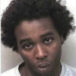 Fuad Awale foi transferido para uma unidade especial de separação para condenados perigosos depois que ele e outro condenado emboscaram um funcionário da prisão e ameaçaram matá-lo.