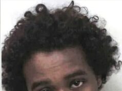 Fúria com a ‘piada de mau gosto’ conta de £ 240.000 do contribuinte para o duplo assassino islâmico sob as regras da CEDH, depois que ele reclamou que colocá-lo na solitária por tomar um agente penitenciário como refém violava seus direitos humanos Fuad Awale foi transferido para uma unidade especial de separação para condenados perigosos depois que ele e outro condenado emboscaram um funcionário da prisão e ameaçaram matá-lo.