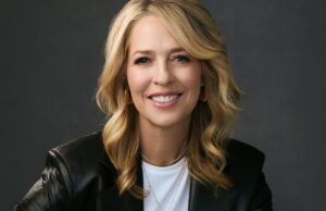 Gap Inc. contrata Pam Kaufman, veterana da Paramount, como diretora de entretenimento para liderar a estratégia de ‘entretenimento de moda’ do varejista Gap Inc. contrata Pam Kaufman, veterana da Paramount, como diretora de entretenimento para liderar a estratégia de 'entretenimento de moda' do varejista