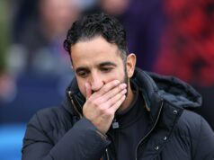 Ruben Amorim quase renunciou ao vivo na TV após jogo do Man Utd no início desta temporada O técnico do Manchester United, Ruben Amorim, durante a partida da Premier League entre Crystal Palace e Manchester United no Selhurst Park em 2025 em Londres, Inglaterra.