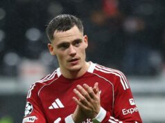 Gastos com transferências internacionais atingiram US$ 13,08 bilhões em 2025, mostra estudo da FIFA Gastos com transferências internacionais atingiram US$ 13,08 bilhões em 2025, mostra estudo da FIFA