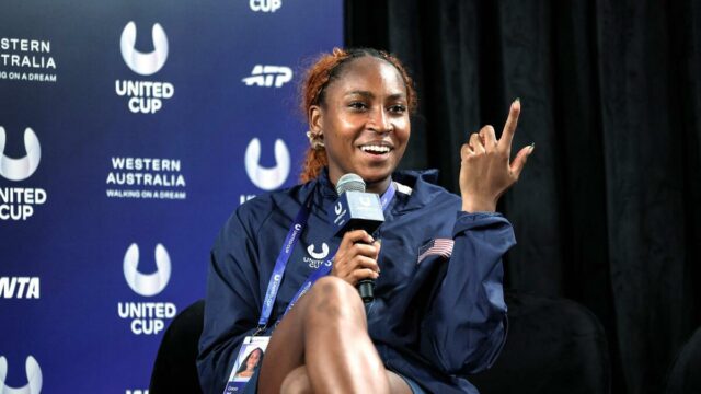 Gauff esclarece comentários sobre torcedores americanos do tênis e perde para Bouzas Maneiro
