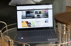Gemini no Chrome finalmente chega ao ChromeOS ChromeOS Flex rodando em um Acer TravelMate