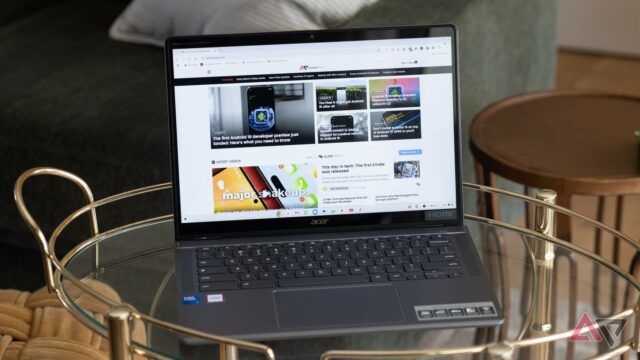 ChromeOS Flex rodando em um Acer TravelMate