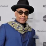 Giancarlo Esposito diz que é 'hora de uma revolução' enquanto a Casa Branca de Trump alimenta um 'sentimento de guerra civil nas ruas'