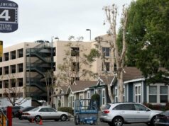 Netflix pretende comprar lote histórico do Studio City Radford com grande desconto robert-king-michelle-king-cbs