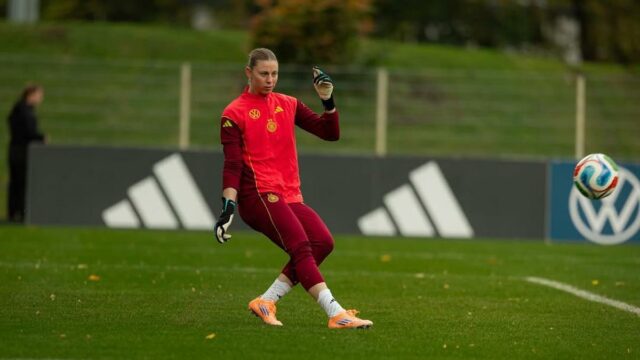 Goleiro do Liverpool foi suspenso por seis jogos pela FA por comentário racista
