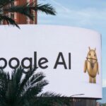 Um outdoor LCD com as palavras Google AI e o mascote do Android