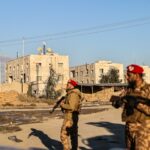 al-Actan all-Ação e prisão