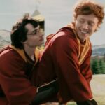 HBO dá à série de TV 'Harry Potter' um toque de 'rivalidade acalorada' na paródia do trailer de 'SNL' | Vídeo