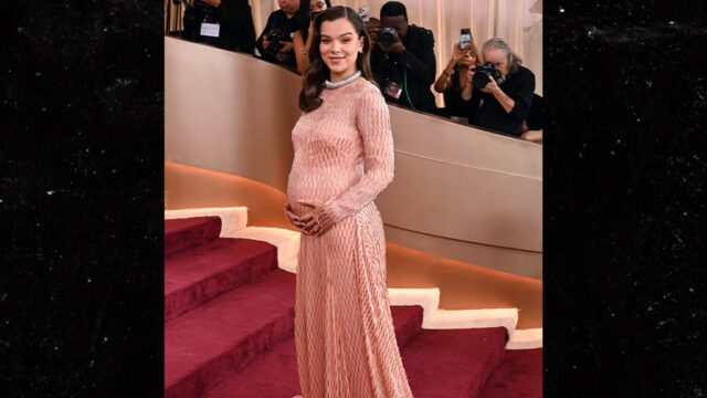 0111-Hailee-Steinfeld-Golden-Globes-2026-Chegadas-PRIMÁRIA