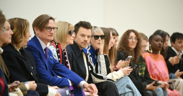 Harry Styles tem estado ocupado vivendo. Agora há novo single, álbum e 30 datas de turnê em Nova York
