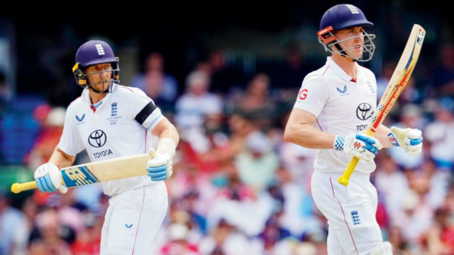 Harry segue as regras, Joe segue suas raízes
