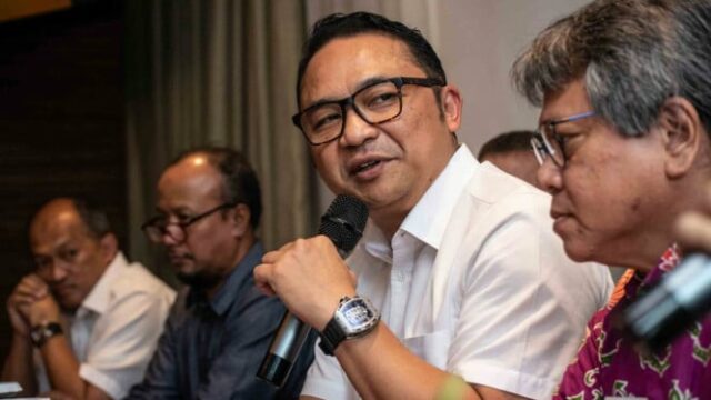 Histórico de Ari Askhara: Anteriormente tropeçou em Harley Garuda contrabandeada, agora lidera Humpuss Marítimo
