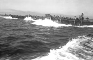 Hoje na História: 9 de janeiro, os americanos chegam ao Golfo de Lingayen durante a Segunda Guerra Mundial Hoje na História: 9 de janeiro, os americanos chegam ao Golfo de Lingayen durante a Segunda Guerra Mundial