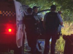 Homem baleado pela polícia após fim dramático do cerco de NSW Homem baleado pela polícia após fim dramático do cerco de NSW