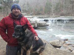 Homem do Arkansas que desapareceu com seu cachorro doente tinha uma doença terminal, que se acredita ter morrido por suicídio ‘no mar’ Homem do Arkansas que desapareceu com seu cachorro doente tinha uma doença terminal, que se acredita ter morrido por suicídio 'no mar'