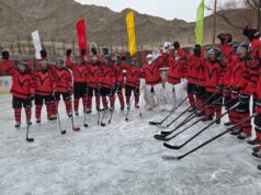 Hóquei no Himalaia: Exército enfrenta gelo, altitude e rivais nos Jogos de Inverno Khelo Índia lightbox-info