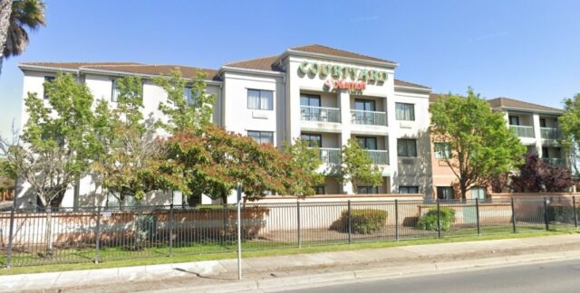 Hotel em Oakland perto do aeroporto é comprado com grande redução de valor
