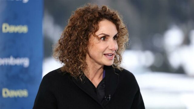 Ibrahim, da DeepMind, vê chance de moldar IA em Davos
