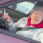 Imagens chocantes dos programas telefônicos do próprio agente do ICE capturam o confronto e o tiroteio de Renee Good