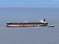 Imagens de drone mostram navio russo capturado ancorado na costa da Escócia Yahoo news home