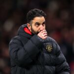 O técnico do Manchester United, Ruben Amorim, durante a partida da Premier League entre Crystal Palace e Manchester United no Selhurst Park em 2025 em Londres, Inglaterra.