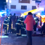 A cena após um incêndio na véspera de Ano Novo em um bar em Crans-Montana, Suíça.