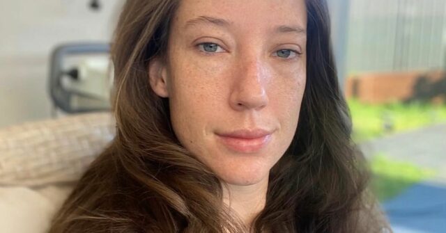 Informações procuradas após mulher de Port Macquarie morrer com ferimentos múltiplos
