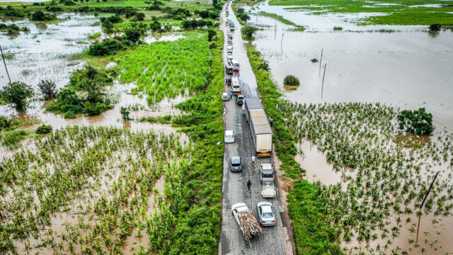 Inundações causam danos generalizados em toda a África Austral
