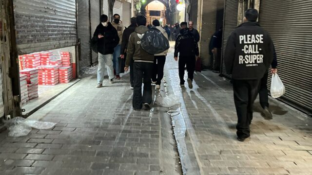 Irã diz que dezenas de policiais foram mortos enquanto manifestantes Irã diz que dezenas de policiais foram mortos enquanto manifestantes desafiavam a repressão do governo