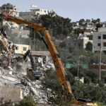 Israel destrói três casas palestinas na Cisjordânia ocupada